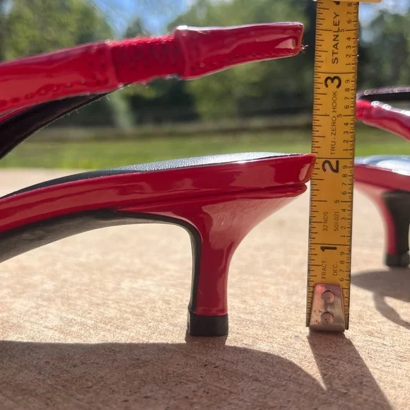 NWOT Steve Madden. 7.5 Krystall Slingback Kitten-Heel Pumps - Picture 15 of 15